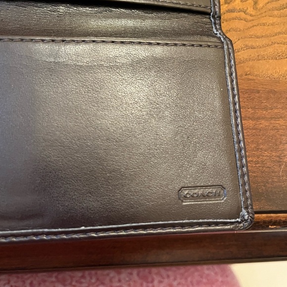 Coach Wallet, leather, Brown, w toggle bolt  **Lowest price ** - Picture 9 of 10